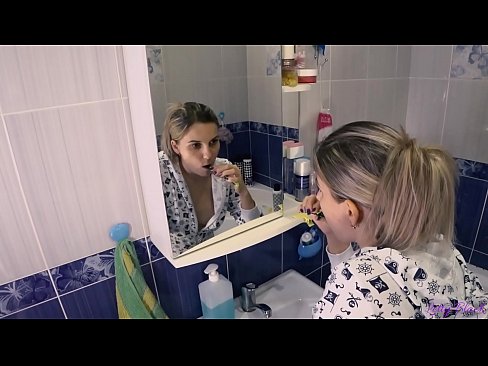 ❤️ Hack mat jonken an Pyjamas endet mëndlech kum an Arsch - Letty schwaarz ☑ Fucking Video  op Porno lb.hentaibar.ru ️❤